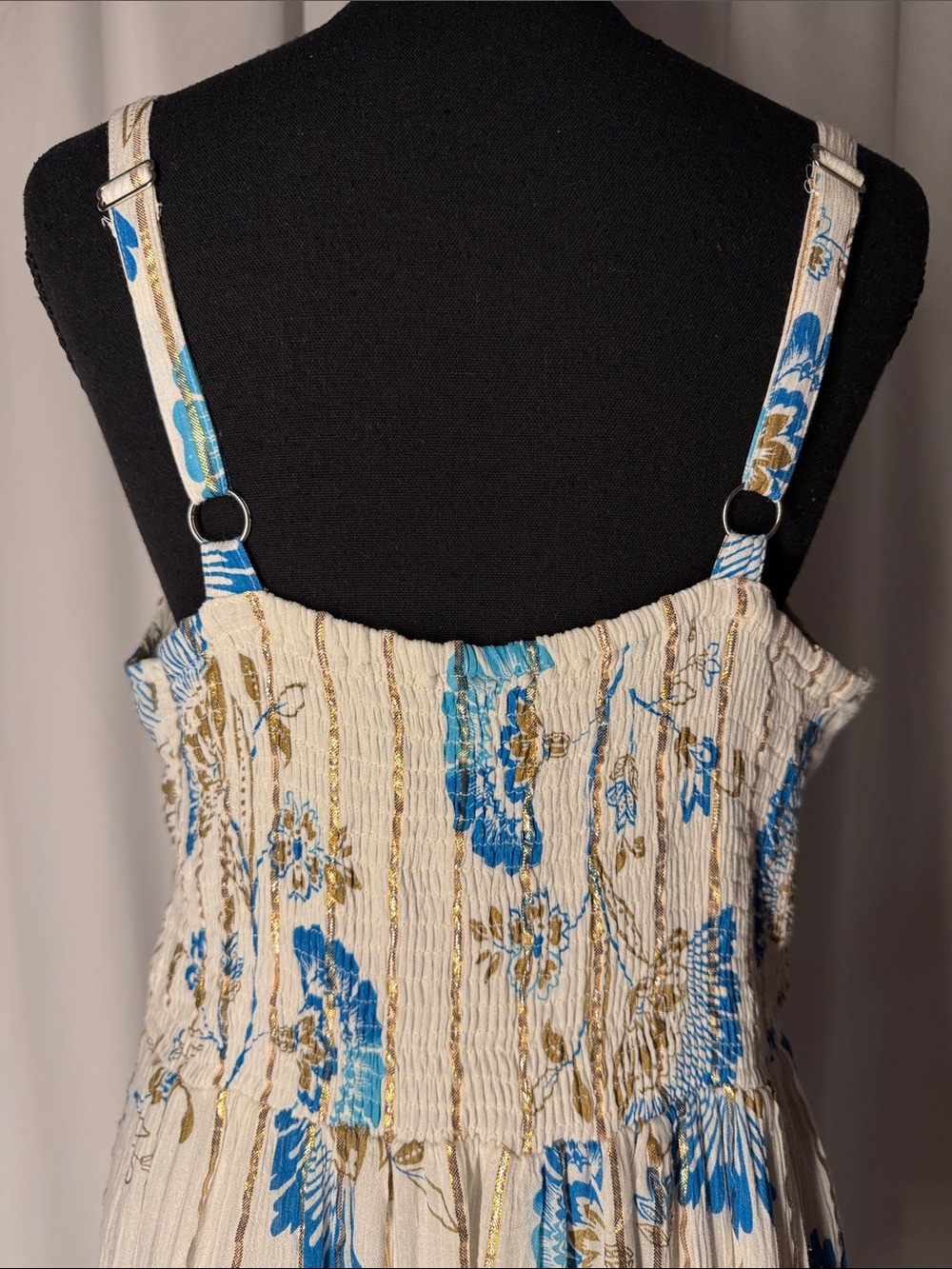 Blue & White Floral Midi Dress with Embroidered V-Neck - Picture 6 of 7
